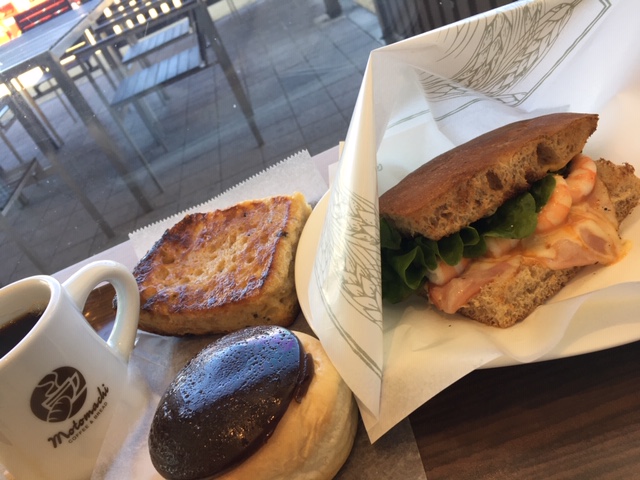 Motomachi Coffee & Bread